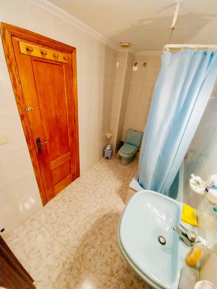 11 Zimmer Gewerbe zu verkaufen in Guardamar del Segura - 753.000 € (Ref: 10062110)
