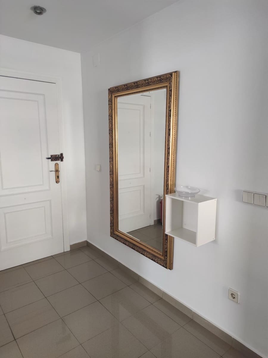4 sovrum Lägenhet att hyra i Almoradi - 750 € (Ref: 10068041)