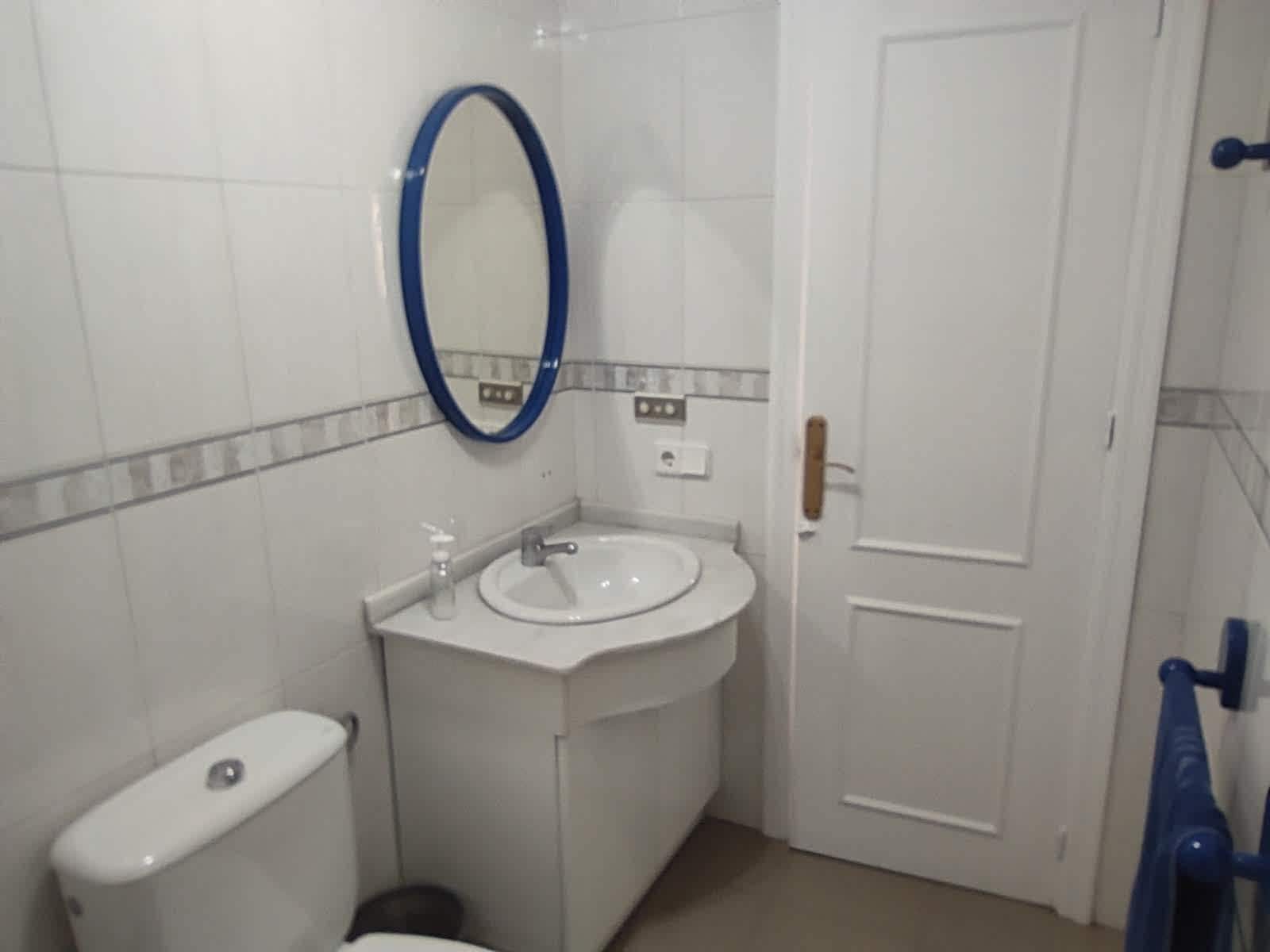 4 sovrum Lägenhet att hyra i Almoradi - 750 € (Ref: 10068041)