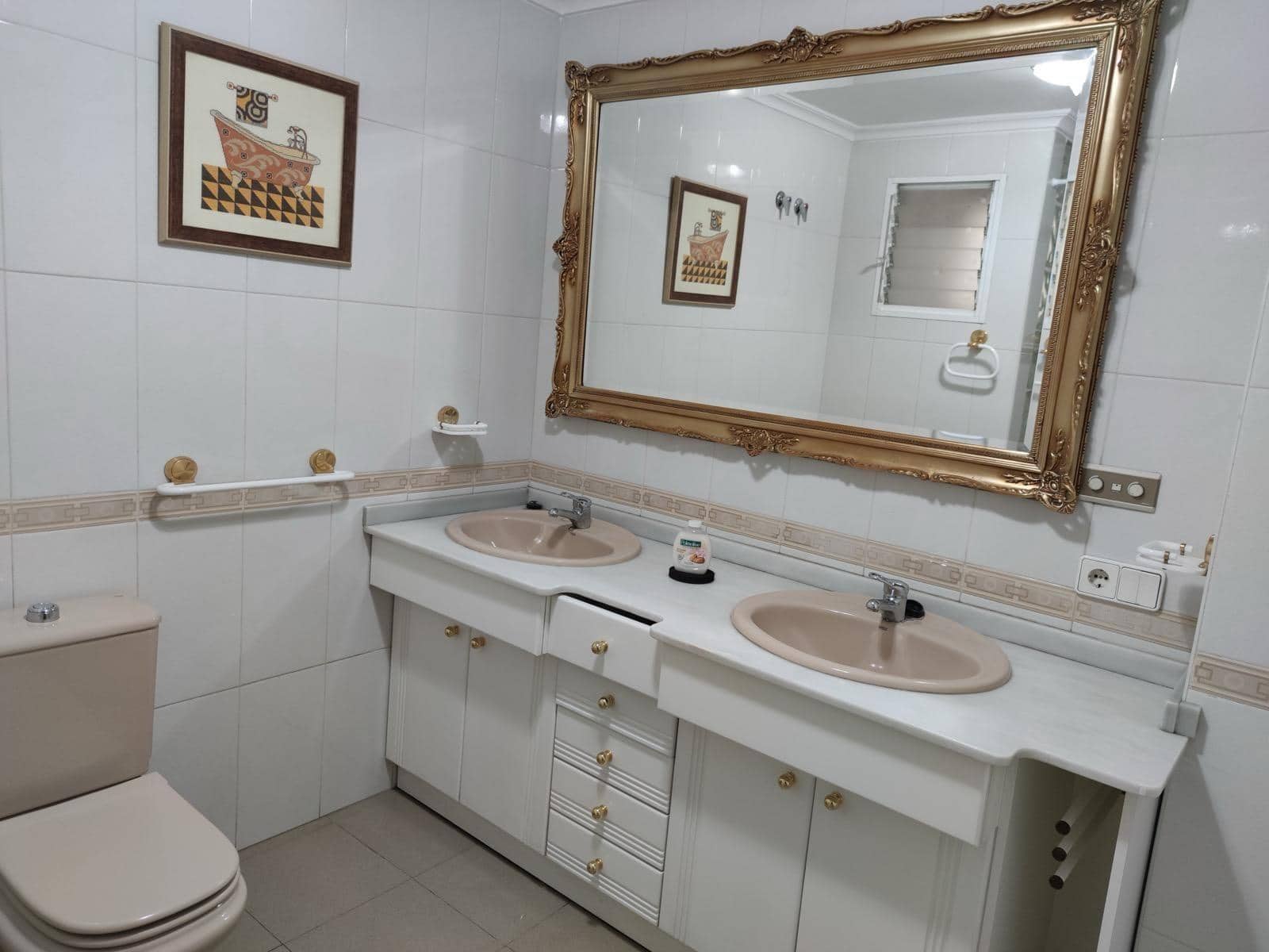 4 sovrum Lägenhet att hyra i Almoradi - 750 € (Ref: 10068041)