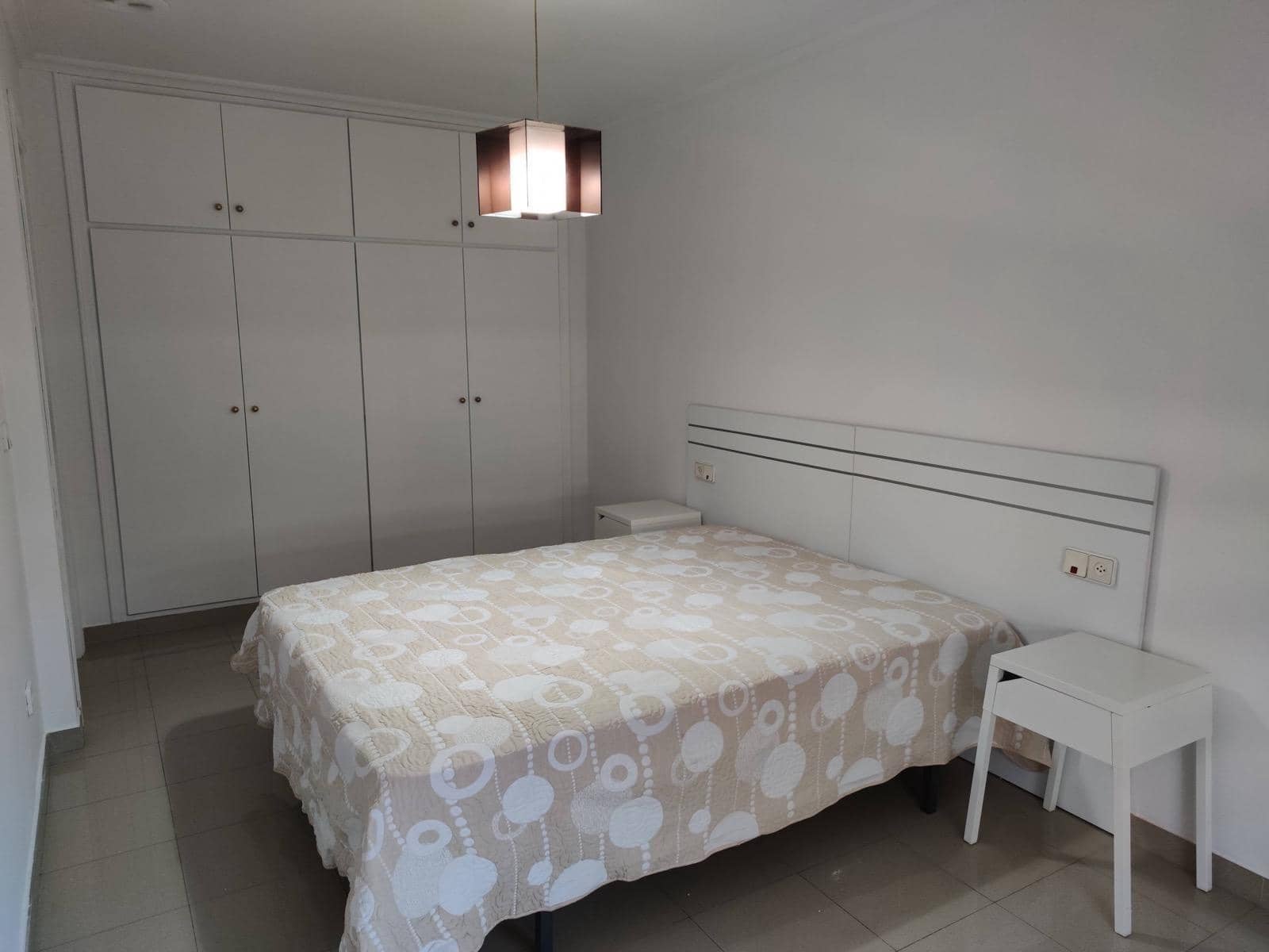 4 sovrum Lägenhet att hyra i Almoradi - 750 € (Ref: 10068041)