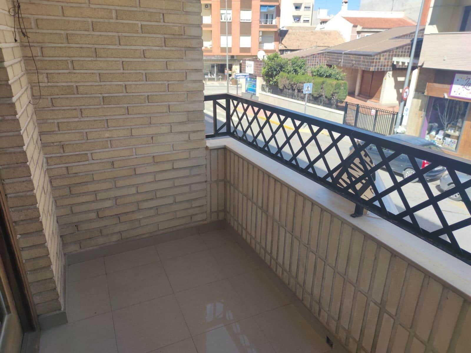 4 sovrum Lägenhet att hyra i Almoradi - 750 € (Ref: 10068041)
