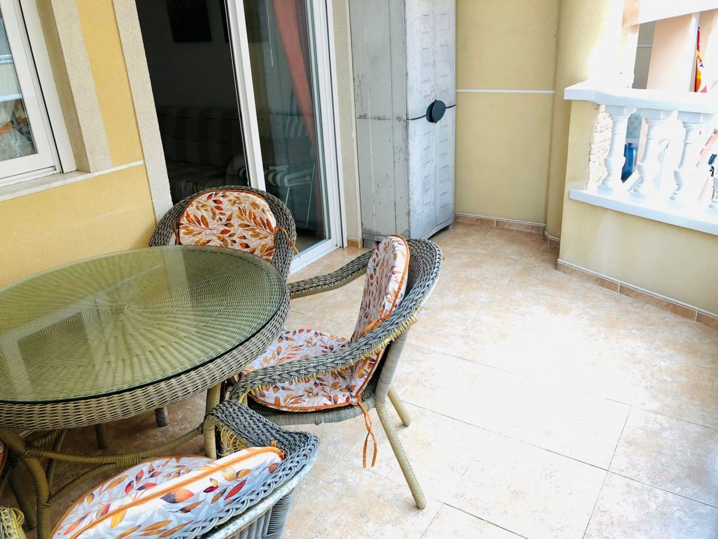 Appartement de 3 chambres à louer à Guardamar del Segura - 750 € (Ref: 10076526)