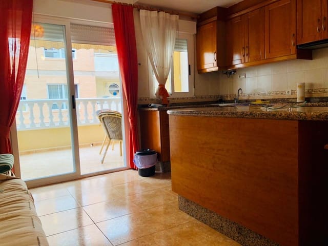 3 sypialnia Mieszkanie do wynajęcia w Guardamar del Segura - 750 € (Ref: 10076526)