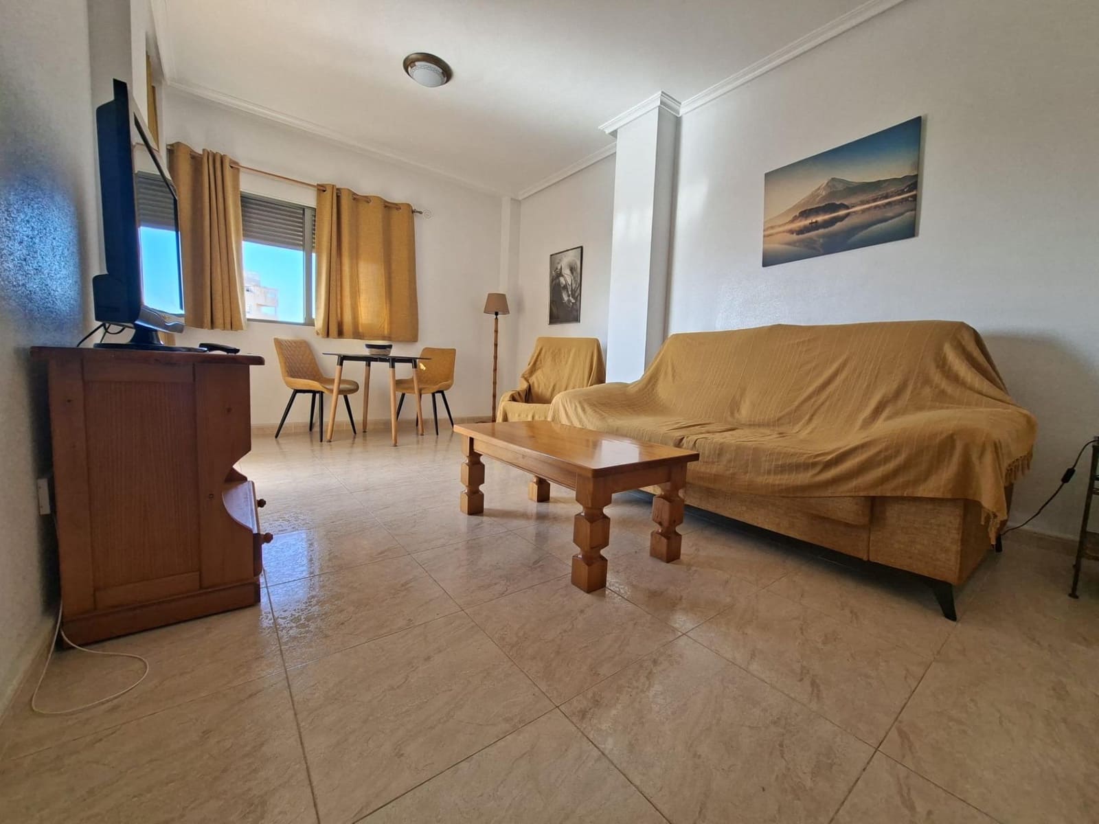 2 sovrum Lägenhet att hyra i Guardamar del Segura med pool garage - 750 € (Ref: 10076527)