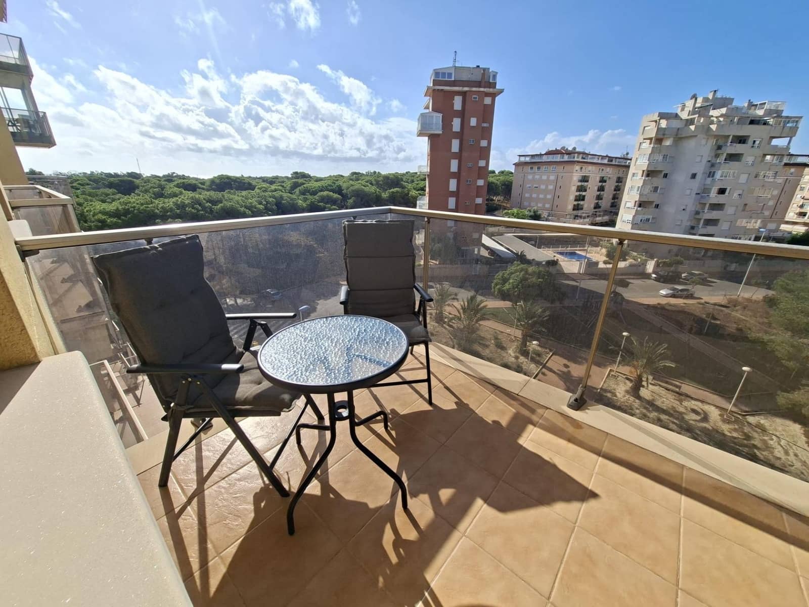 2 sovrum Lägenhet att hyra i Guardamar del Segura med pool garage - 750 € (Ref: 10076527)