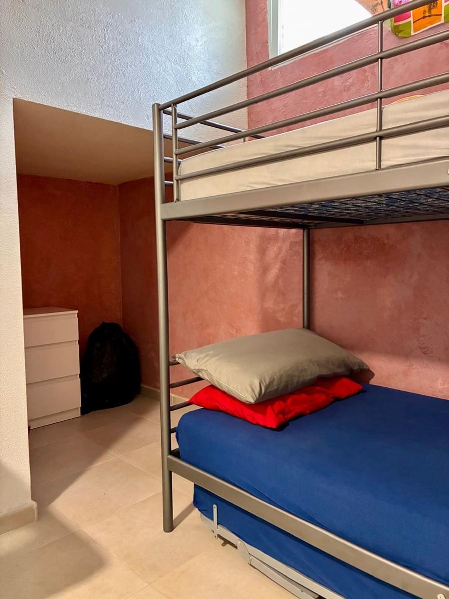 4 bedroom Bungalow for sale in Guardamar del Segura with pool garage - € 399,800 (Ref: 10129677)