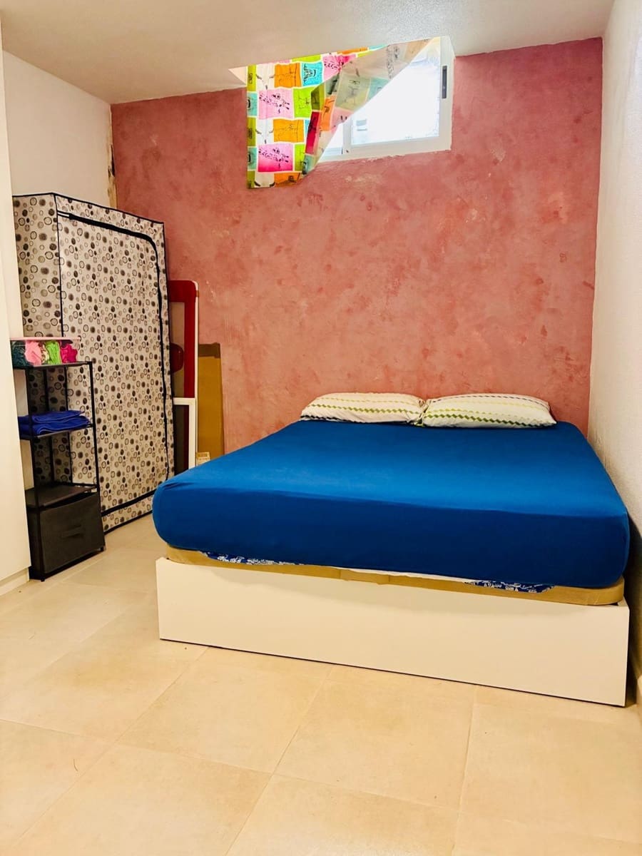 4 bedroom Bungalow for sale in Guardamar del Segura with pool garage - € 399,800 (Ref: 10129677)