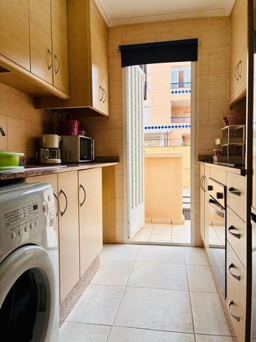 4 bedroom Bungalow for sale in Zona Pueblo, Guardamar del Segura with pool garage - € 399,800 (Ref: 10129677)