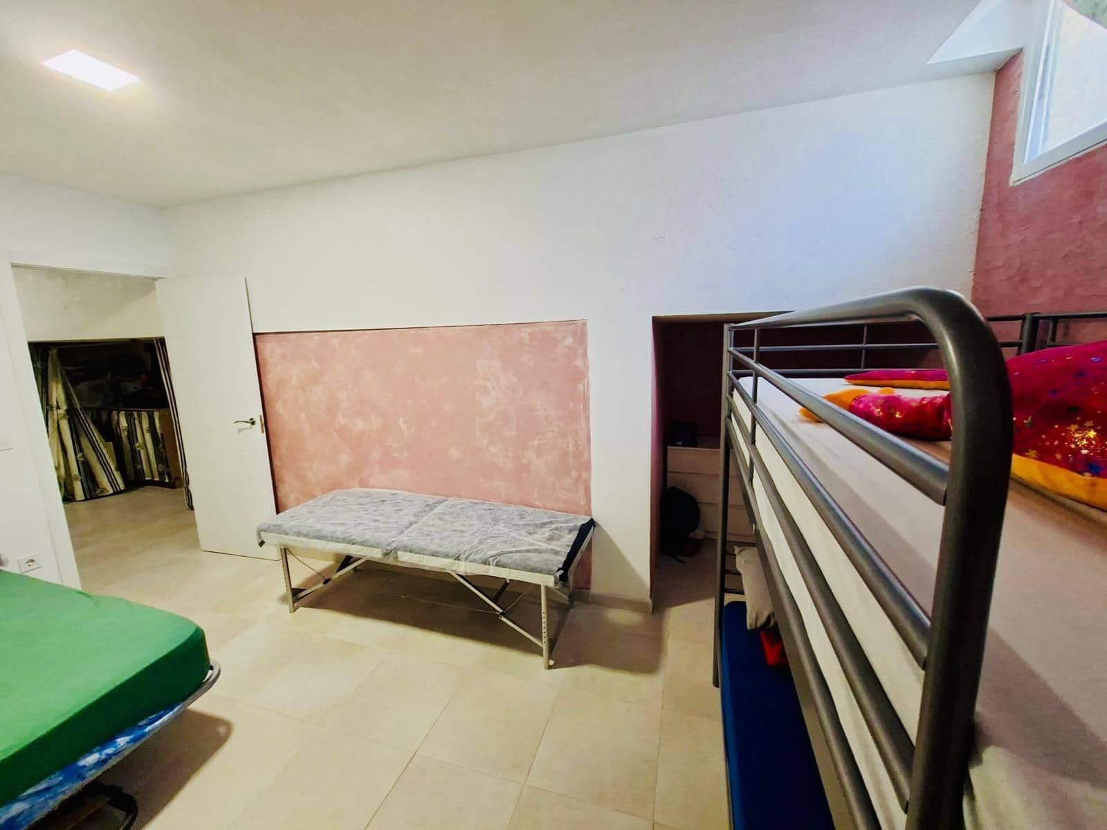 4 bedroom Bungalow for sale in Guardamar del Segura with pool garage - € 399,800 (Ref: 10129677)