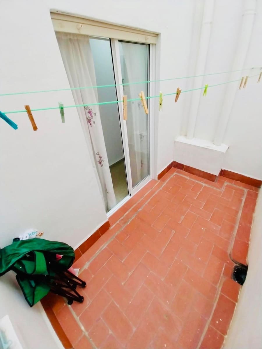 1 soveværelse Lejlighed til leje i Guardamar del Segura - € 625 (Ref: 10159821)