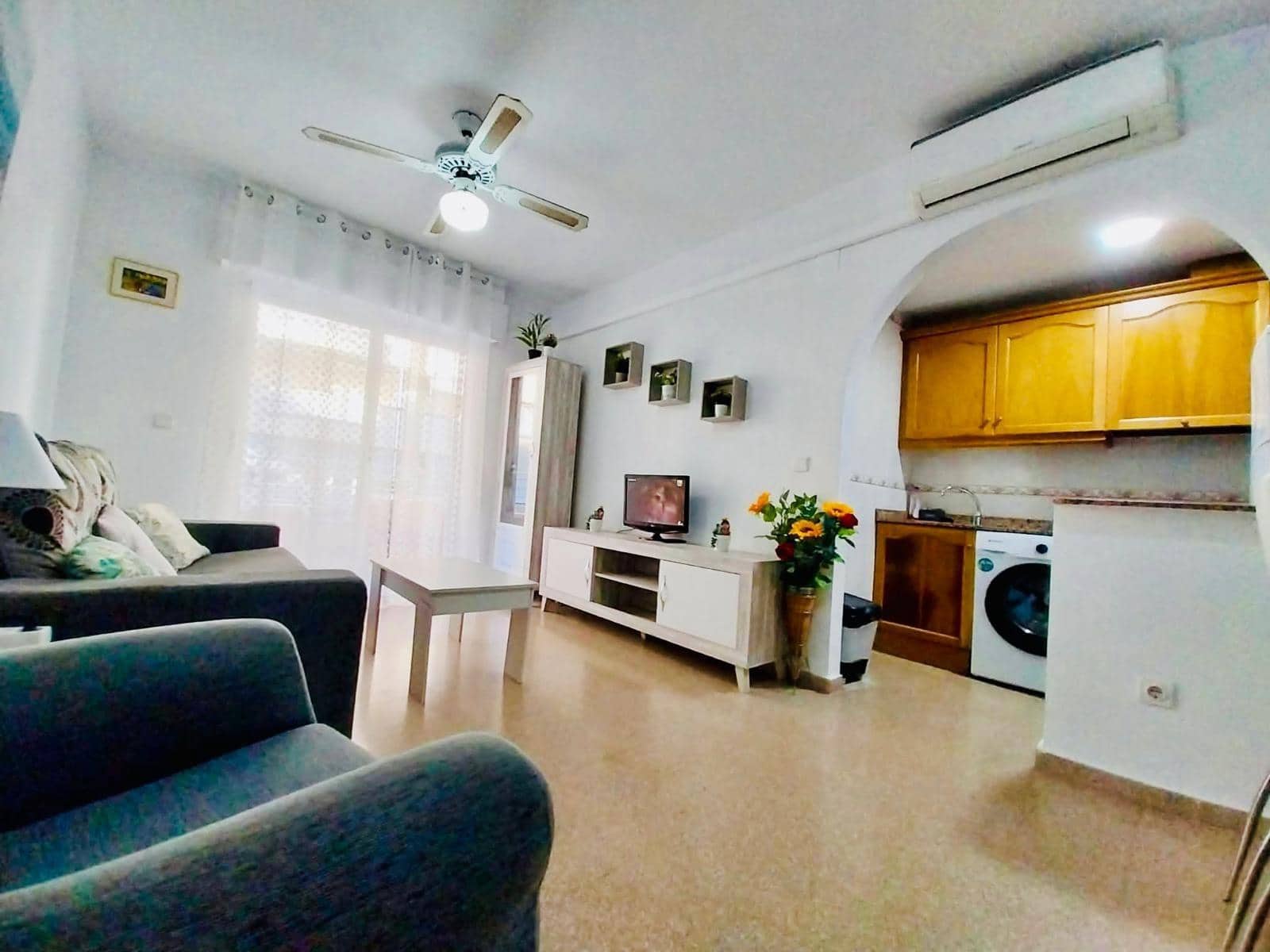 1 soveværelse Lejlighed til leje i Guardamar del Segura - € 625 (Ref: 10159821)