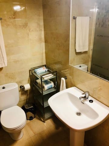 3 soveværelse Lejlighed til leje i Zona Pueblo, Guardamar del Segura med garage - € 700 (Ref: 10174071)