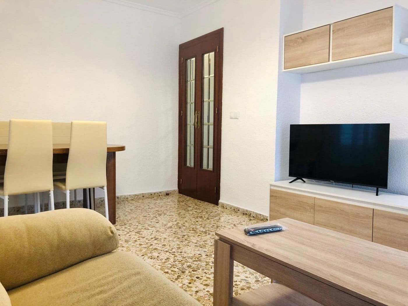 3 makuuhuone Asunto vuokrattavana paikassa Guardamar del Segura mukana 
autotalli - 700 € (Ref: 10174071)