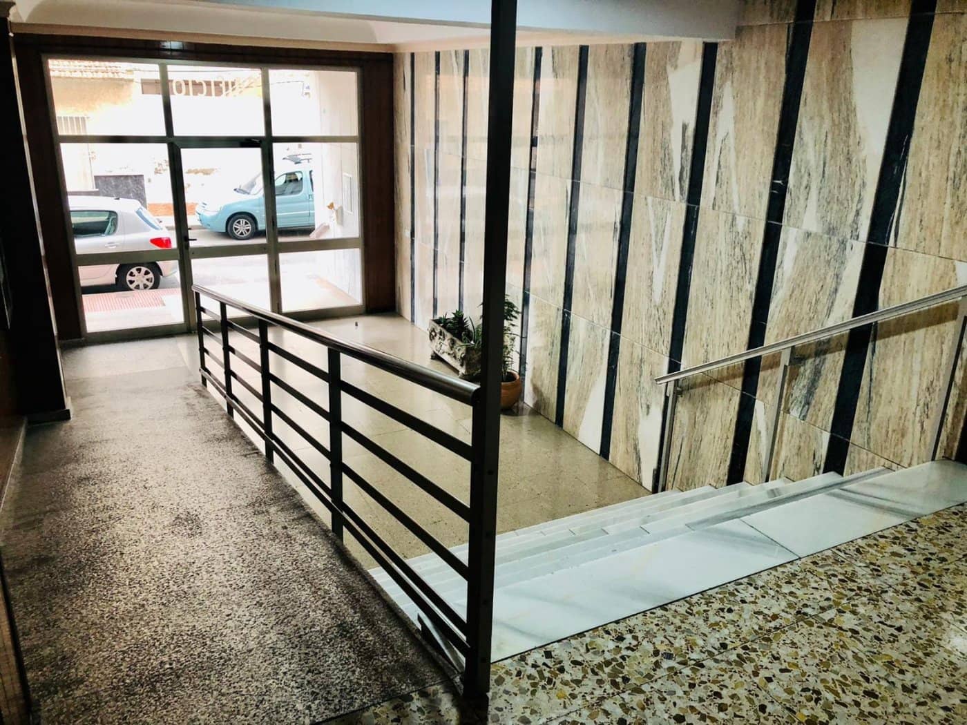 3 makuuhuone Asunto vuokrattavana paikassa Guardamar del Segura mukana 
autotalli - 700 € (Ref: 10174071)