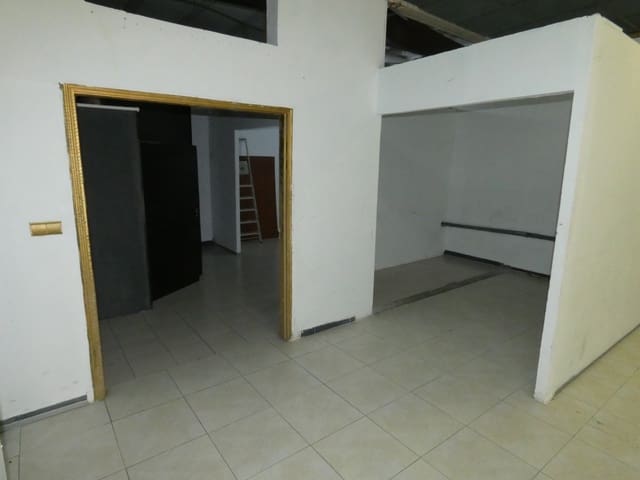 Commerciale in vendita in Zona Pueblo, Guardamar del Segura - 180.000 € (Rif: 6393417)