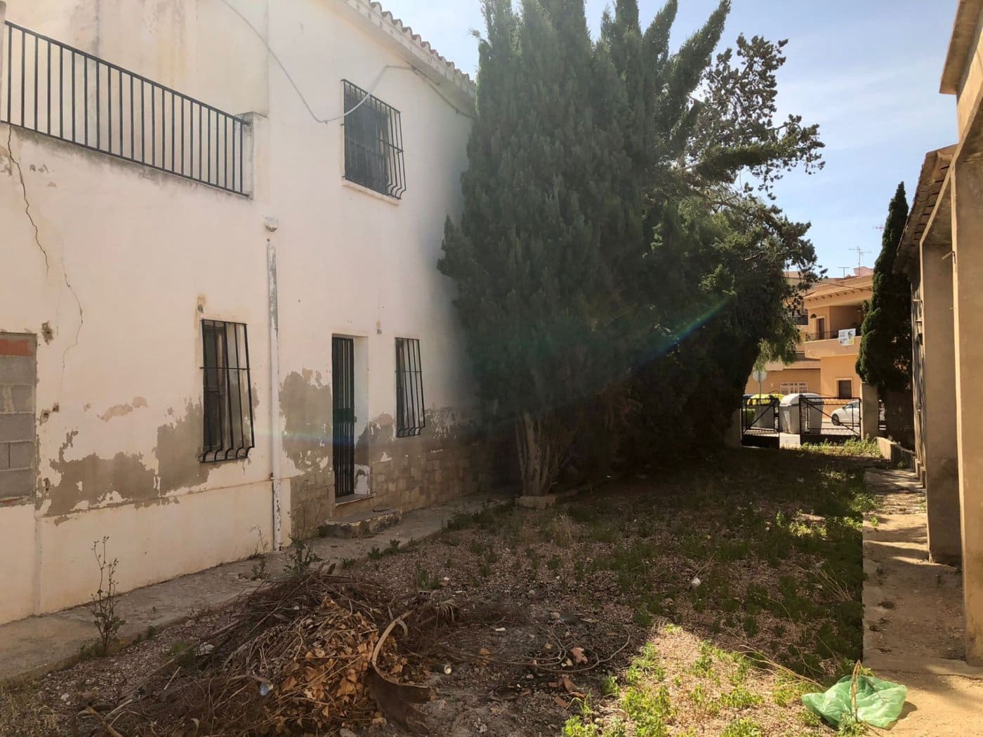 6 bedroom Villa for sale in San Fulgencio - € 299,990 (Ref: 6393462)