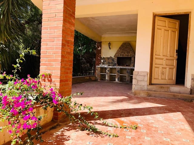 6 soveværelse Villa til salg i San Fulgencio - € 299.990 (Ref: 6393462)