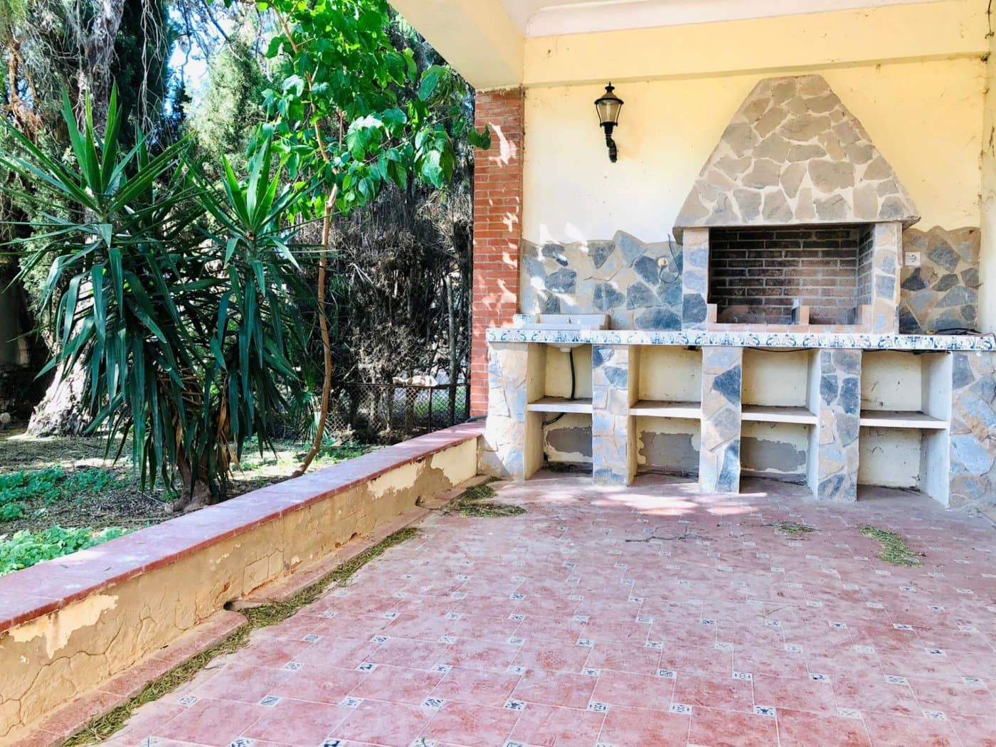 6 bedroom Villa for sale in San Fulgencio - € 299,990 (Ref: 6393462)