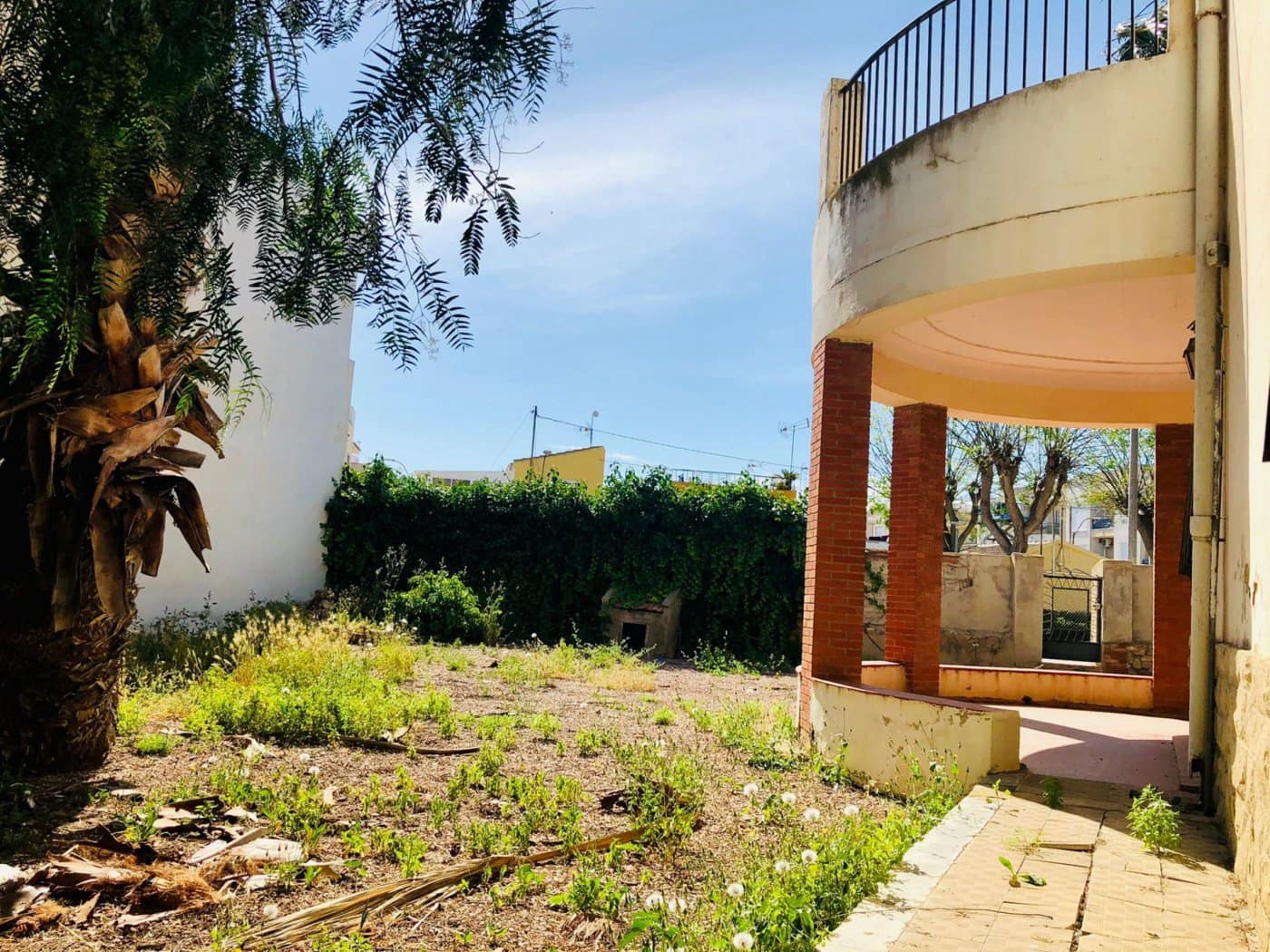 6 bedroom Villa for sale in San Fulgencio - € 299,990 (Ref: 6393462)