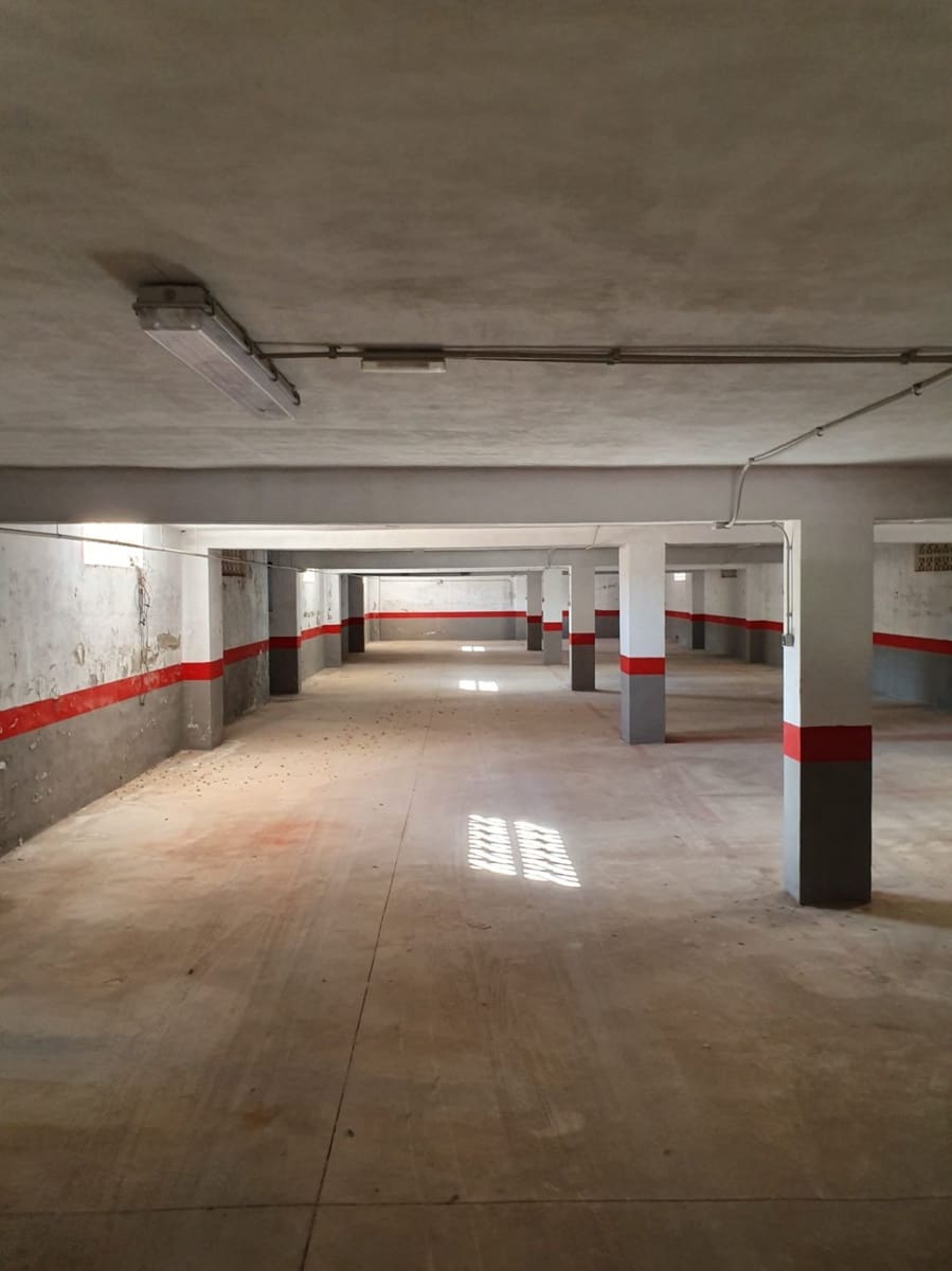Garaje en Guardamar del Segura en venta - 120.000 € (Ref: 6393516)