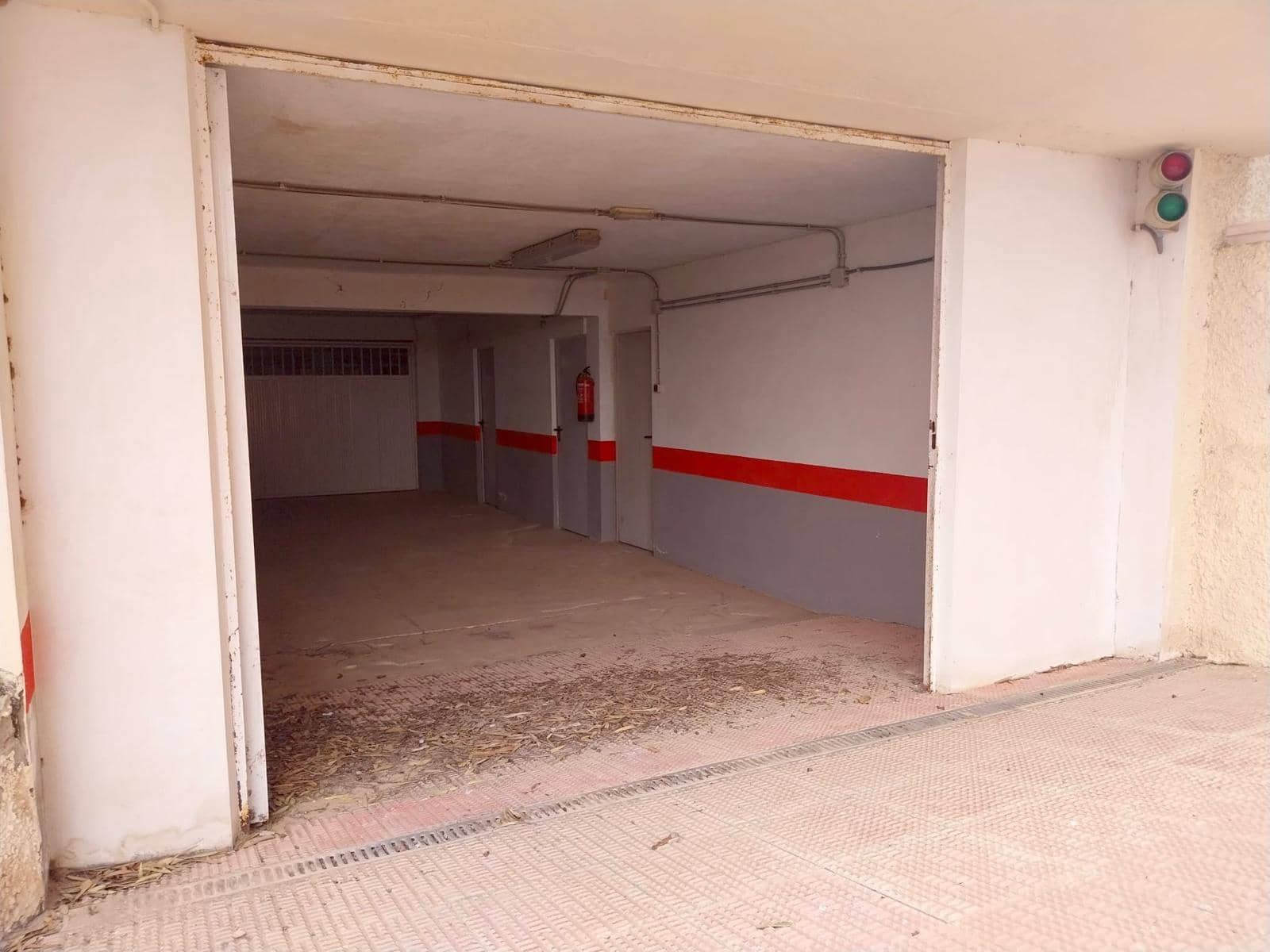 Garaje en Guardamar del Segura en venta - 120.000 € (Ref: 6393516)