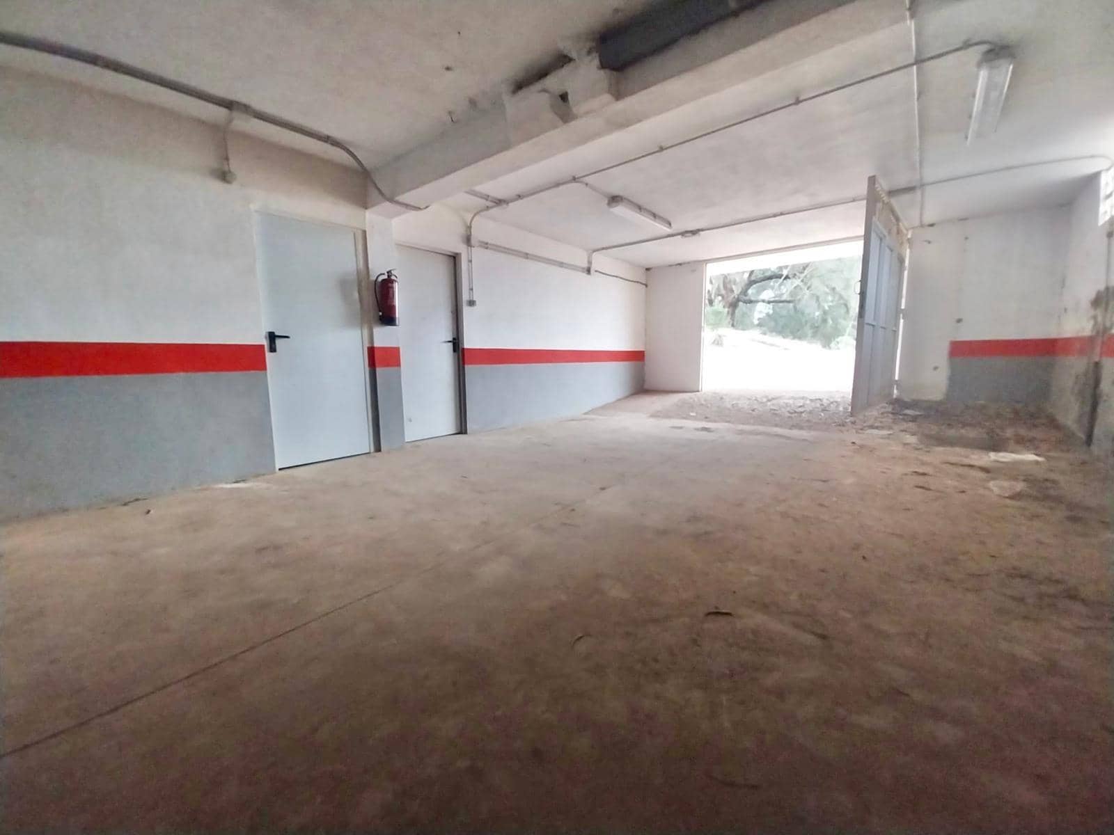 Garaje en Guardamar del Segura en venta - 120.000 € (Ref: 6393516)