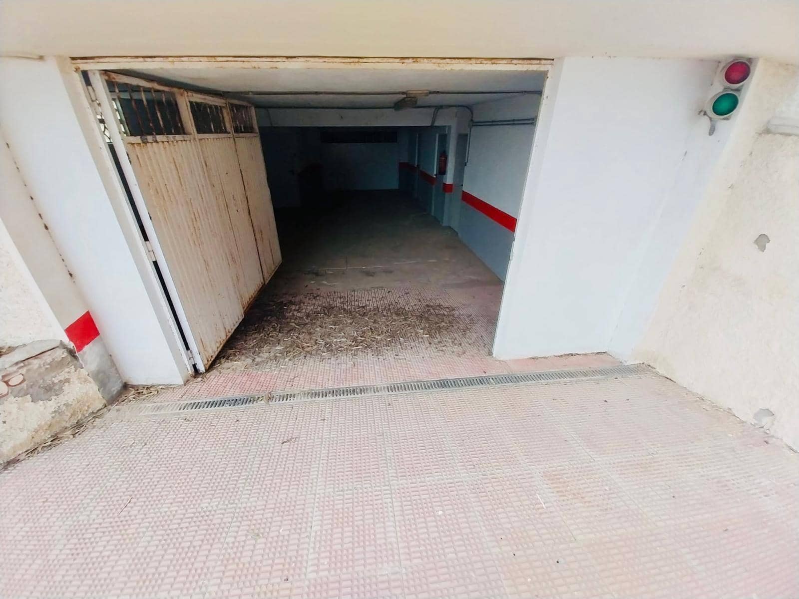 Garaje en Guardamar del Segura en venta - 120.000 € (Ref: 6393516)