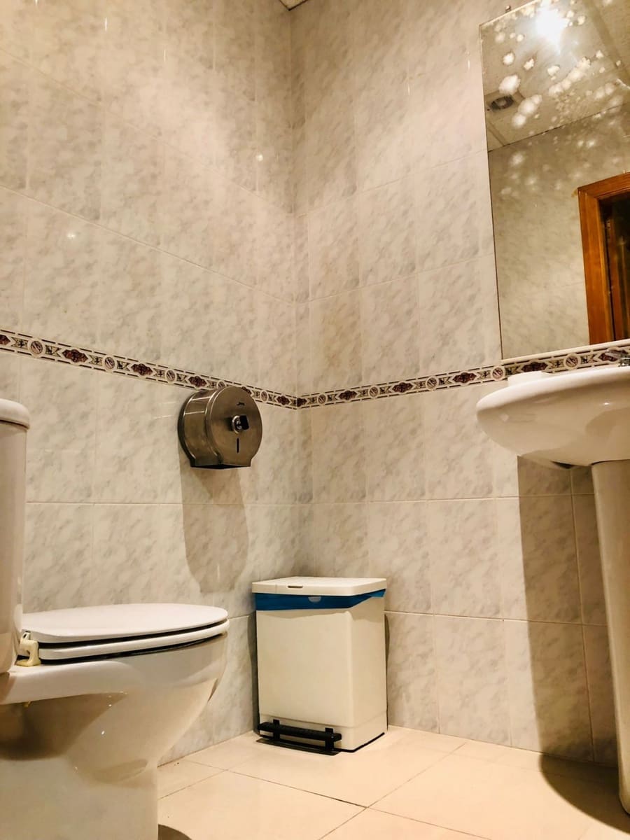 Kontor til salg i Guardamar del Segura - € 95.000 (Ref: 6894489)