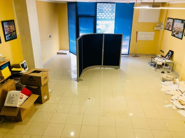 Oficina en Guardamar del Segura en venta - 95.000 € (Ref: 6894489)