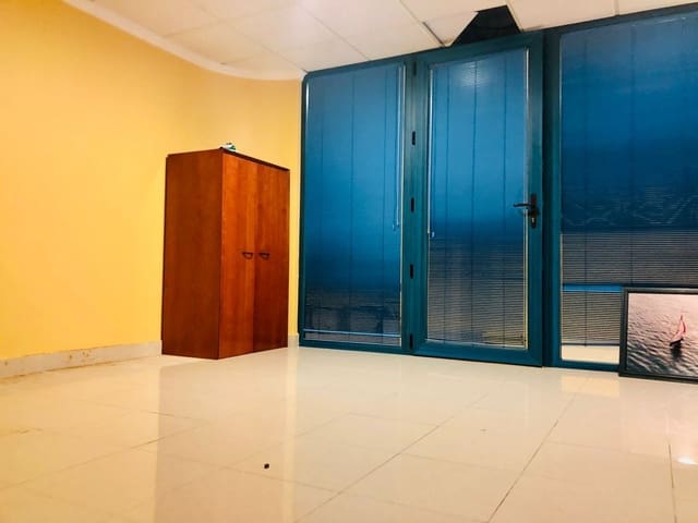 Oficina en Guardamar del Segura en venta - 95.000 € (Ref: 6894489)