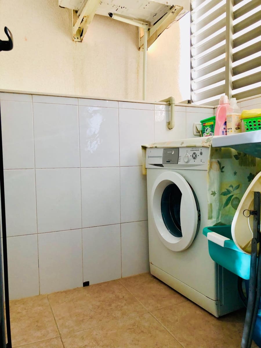 2 bedroom Flat for rent in Guardamar del Segura with pool garage - € 800 (Ref: 7725950)