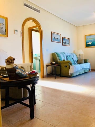 2 makuuhuone Asunto vuokrattavana paikassa Guardamar del Segura mukana uima-altaan 
autotalli - 800 € (Ref: 7725950)