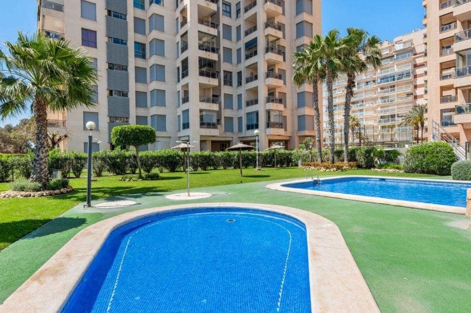2 bedroom Flat for rent in Guardamar del Segura with pool garage - € 800 (Ref: 7725950)