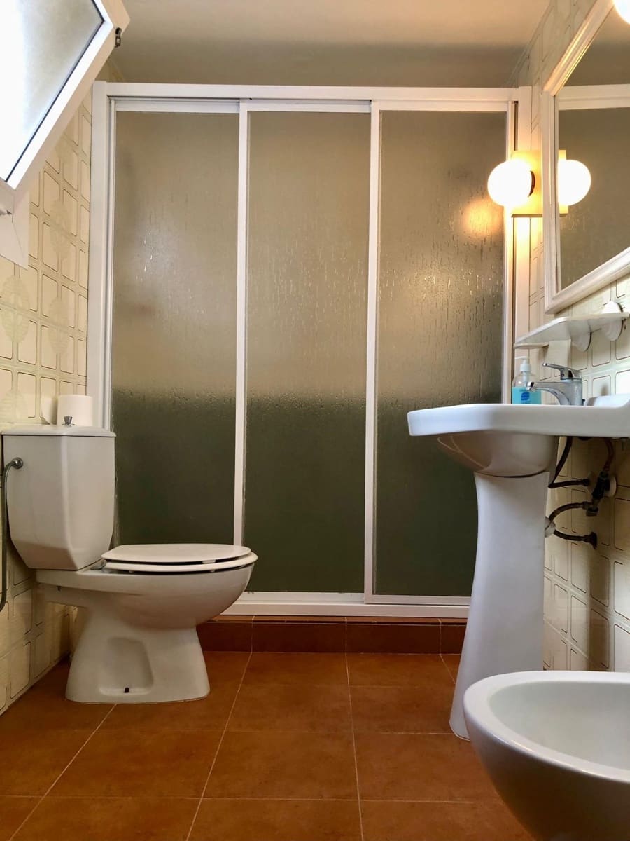 6 sypialnia Willa na sprzedaż w Guardamar del Segura z basenem garażem - 800 000 € (Ref: 7744014)