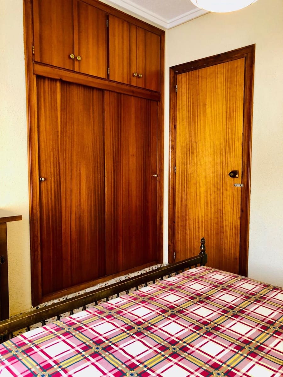 6 sypialnia Willa na sprzedaż w Guardamar del Segura z basenem garażem - 800 000 € (Ref: 7744014)