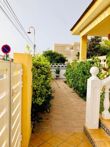 6 camera da letto Villa in vendita in Guardamar Playa, Guardamar del Segura con piscina garage - 800.000 € (Rif: 7744014)