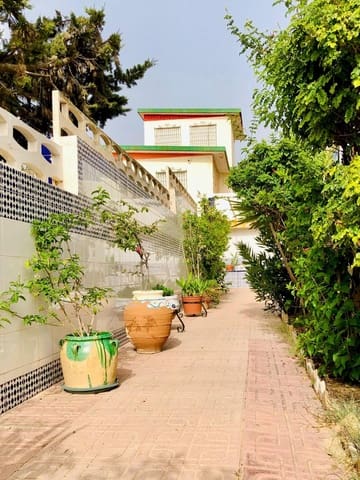 6 camera da letto Villa in vendita in Guardamar Playa, Guardamar del Segura con piscina garage - 800.000 € (Rif: 7744014)