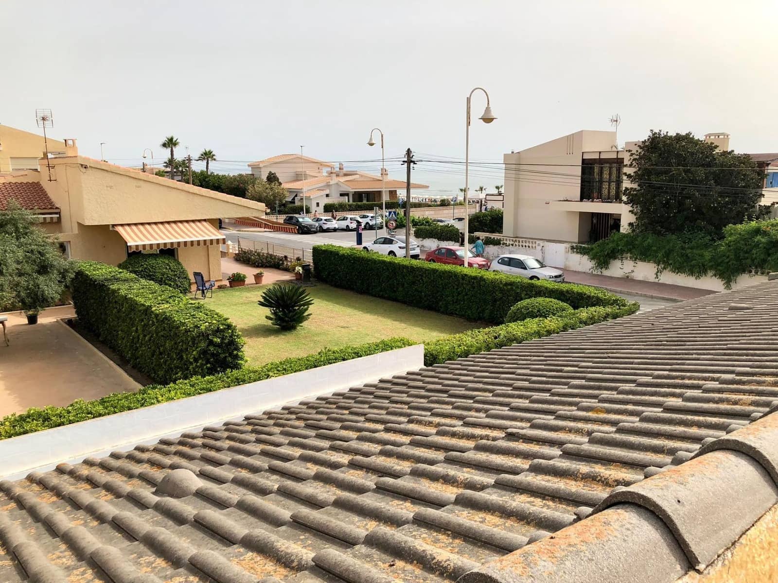 6 sypialnia Willa na sprzedaż w Guardamar del Segura z basenem garażem - 800 000 € (Ref: 7744014)