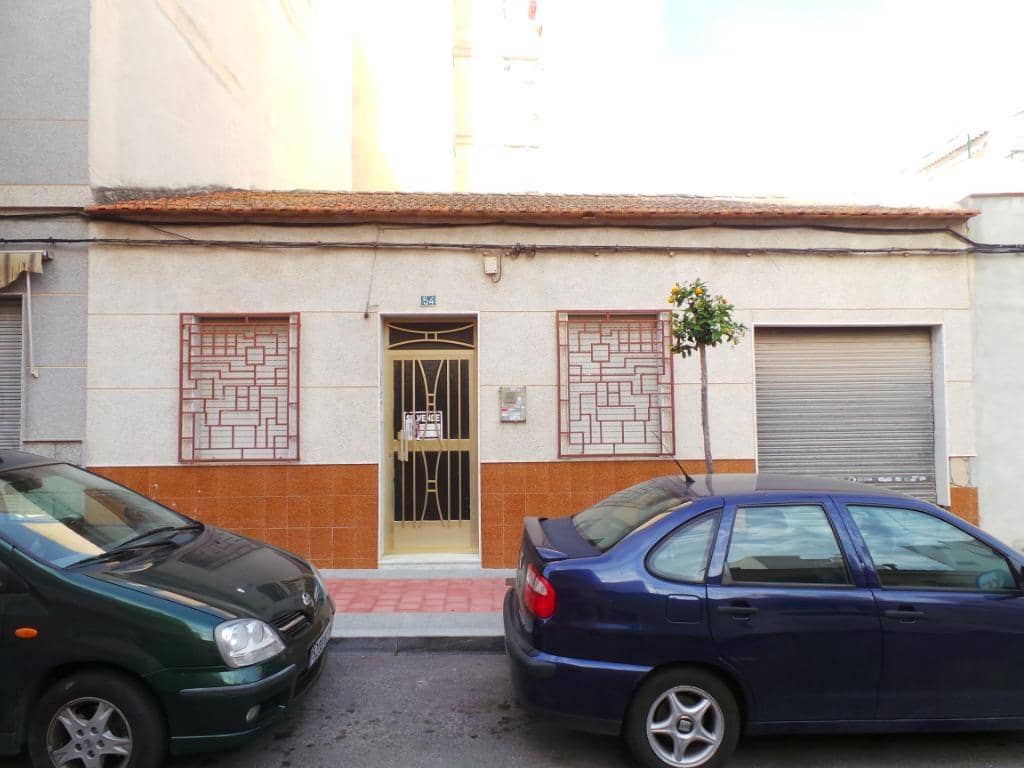 3 soverom Hus til salgs i Guardamar del Segura med garasje - € 169 900 (Ref: 7905427)