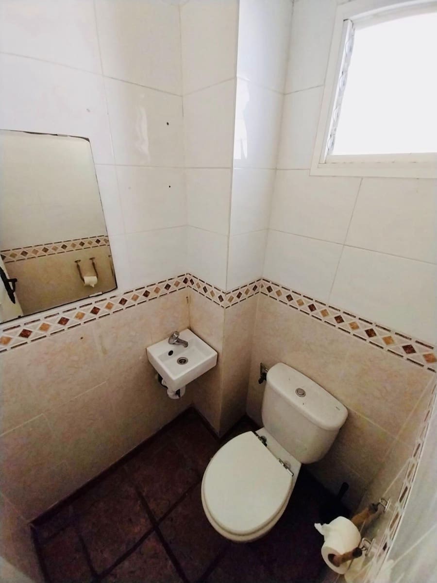 3 soverom Bedrift til salgs i Guardamar del Segura - € 343 000 (Ref: 7992521)