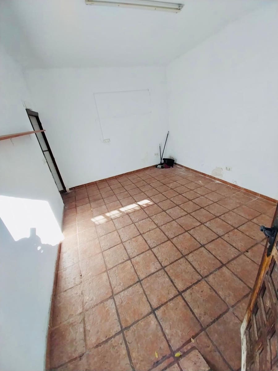 3 soverom Bedrift til salgs i Guardamar del Segura - € 343 000 (Ref: 7992521)