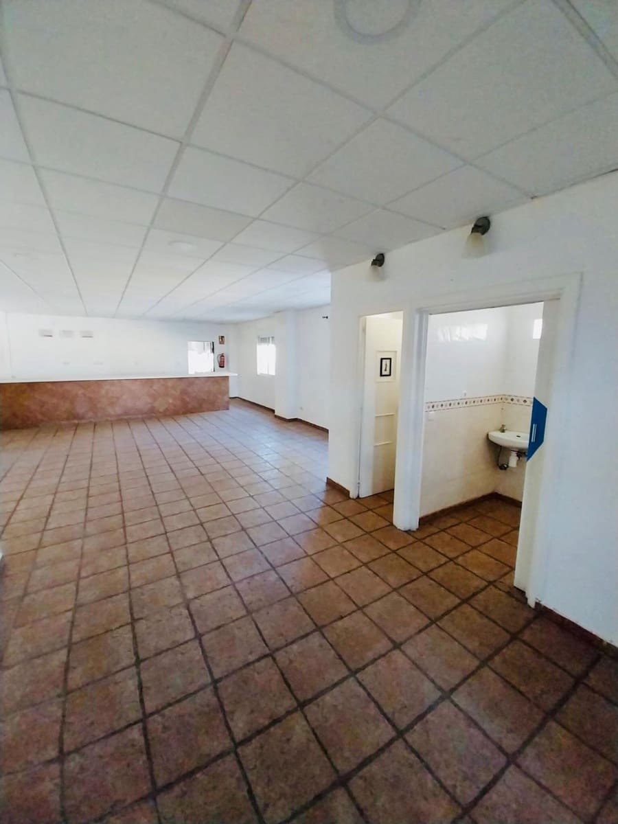 3 soverom Bedrift til salgs i Guardamar del Segura - € 343 000 (Ref: 7992521)