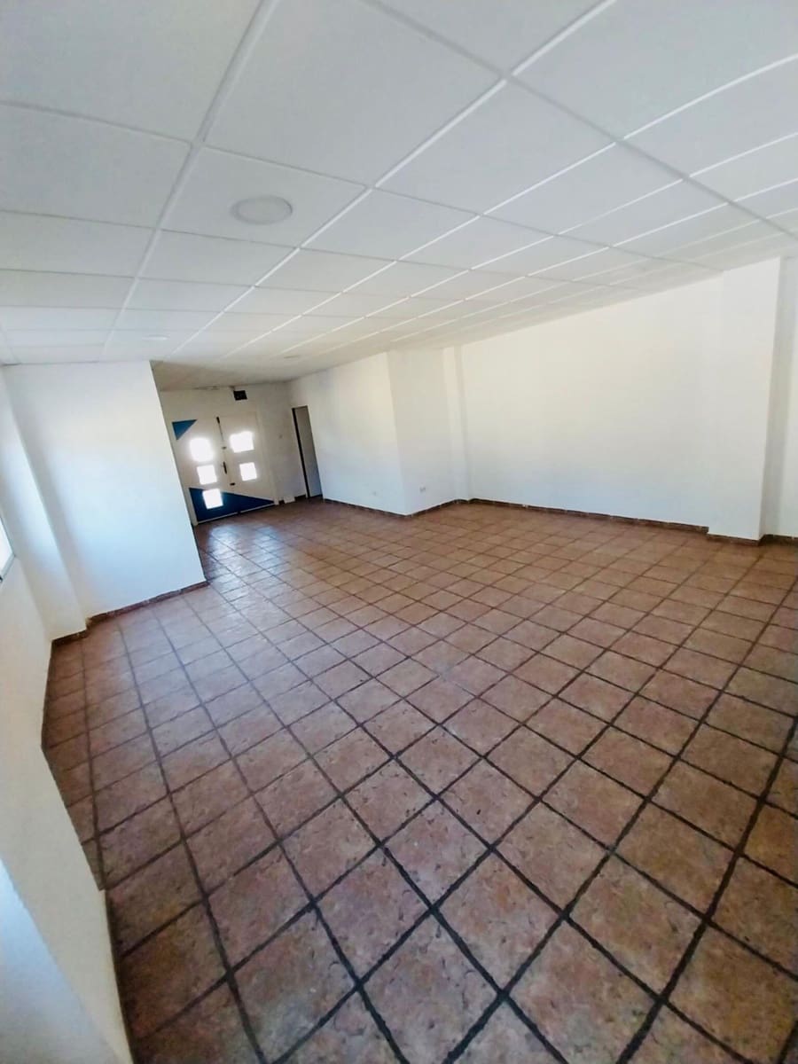 3 soverom Bedrift til salgs i Guardamar del Segura - € 343 000 (Ref: 7992521)