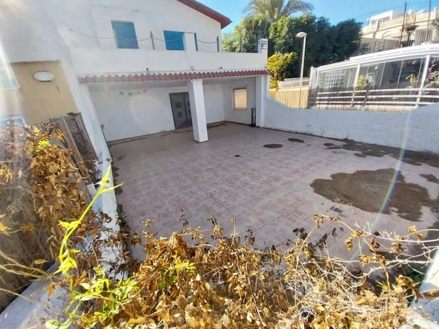 3 bedroom Business for sale in Guardamar del Segura - € 343,000 (Ref: 7992521)