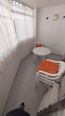 2 slaapkamer Appartement te huur in Guardamar del Segura - € 500 (Ref: 8103401)