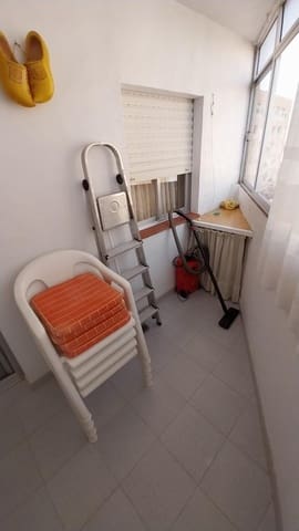2 slaapkamer Appartement te huur in Guardamar del Segura - € 500 (Ref: 8103401)