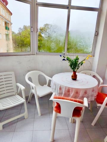 2 slaapkamer Appartement te huur in Guardamar del Segura - € 500 (Ref: 8103401)