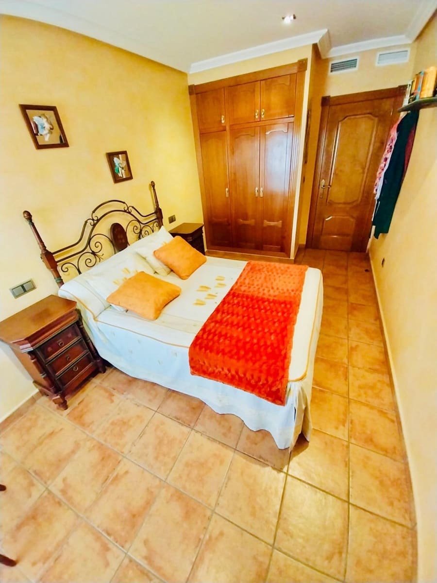 5 camera da letto Villa in vendita in Guardamar del Segura con garage - 485.000 € (Rif: 8113095)