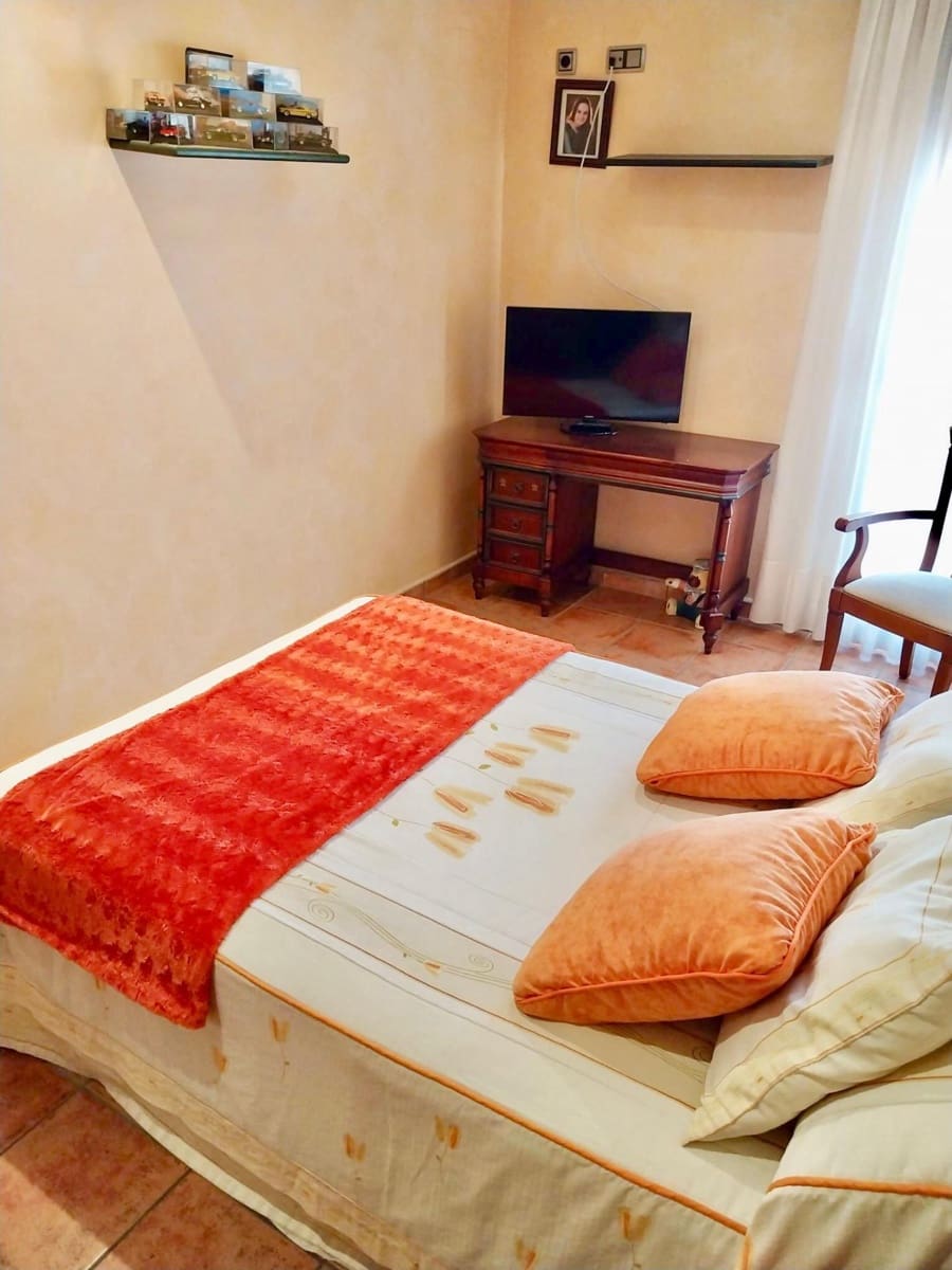 5 camera da letto Villa in vendita in Guardamar del Segura con garage - 485.000 € (Rif: 8113095)